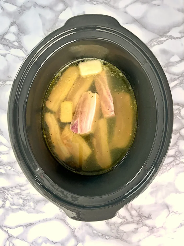 Pork belly slices in the Slow cooker